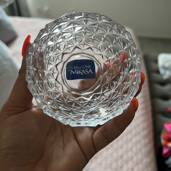 COPY - Mikasa glass pineapple trinket holder - Picture 3 of 4